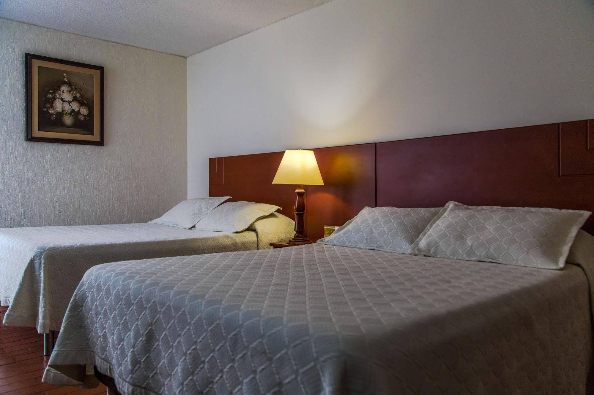 Hotel Don Lolo Villavicencio Bagian luar foto