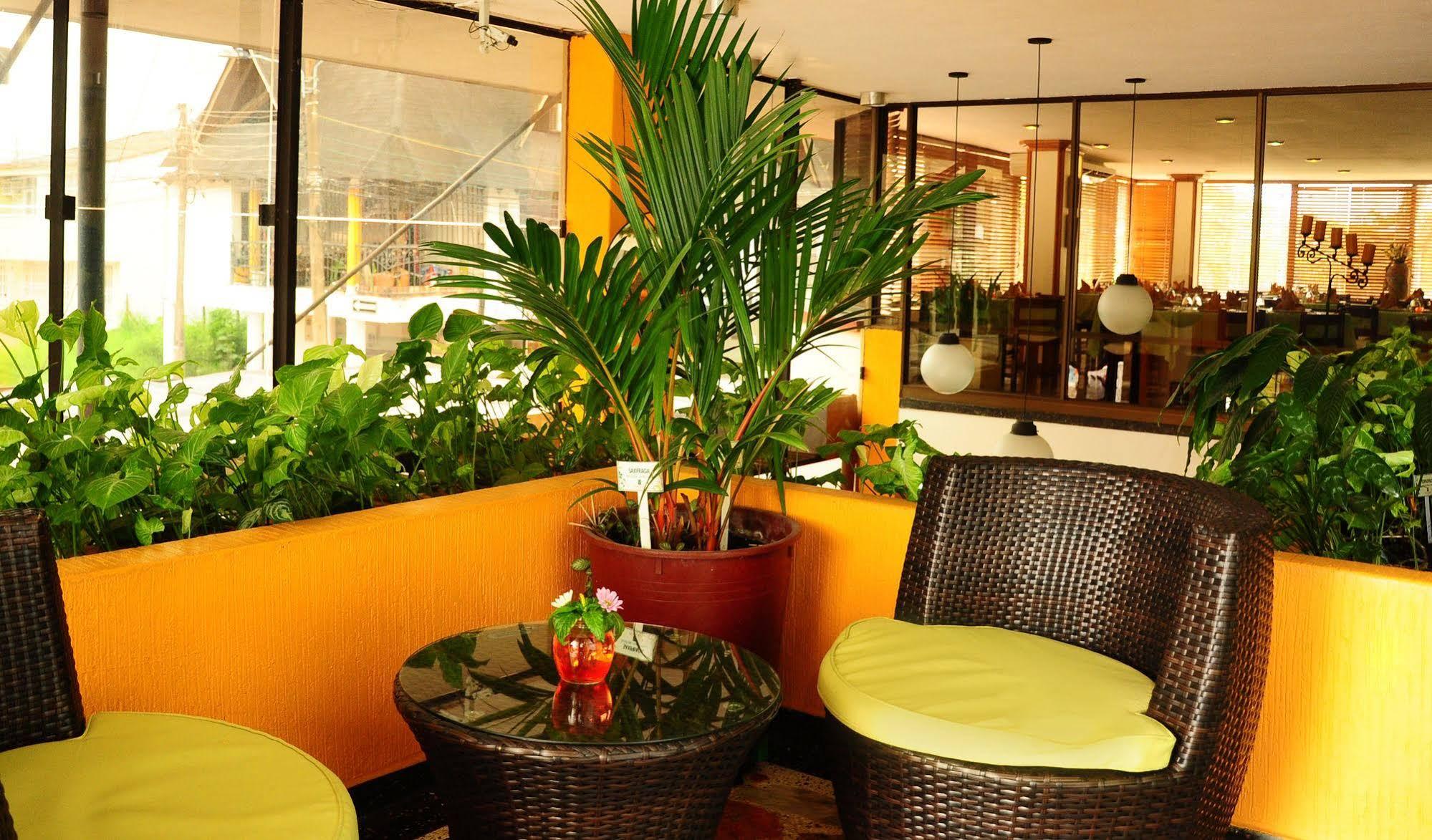 Hotel Don Lolo Villavicencio Bagian luar foto