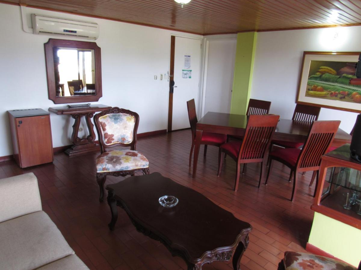 Hotel Don Lolo Villavicencio Bagian luar foto