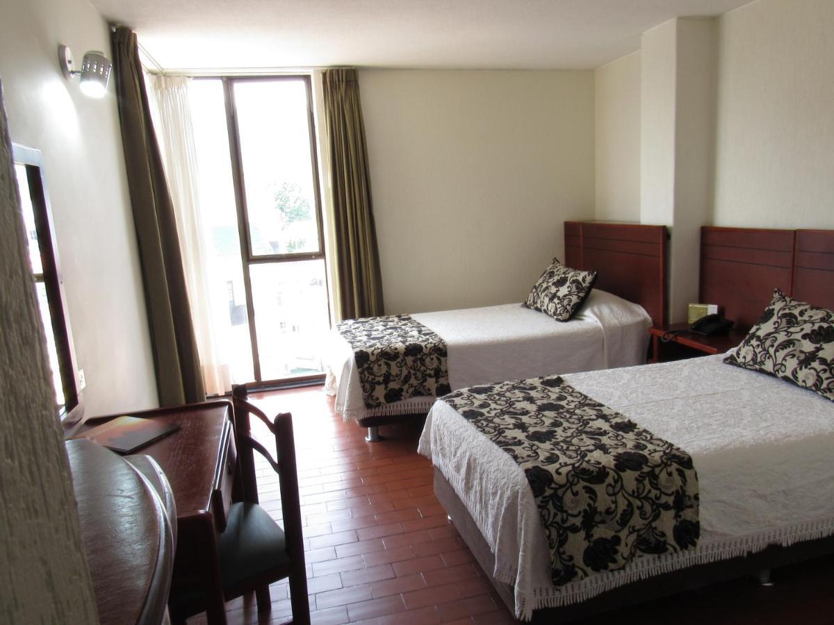 Hotel Don Lolo Villavicencio Bagian luar foto