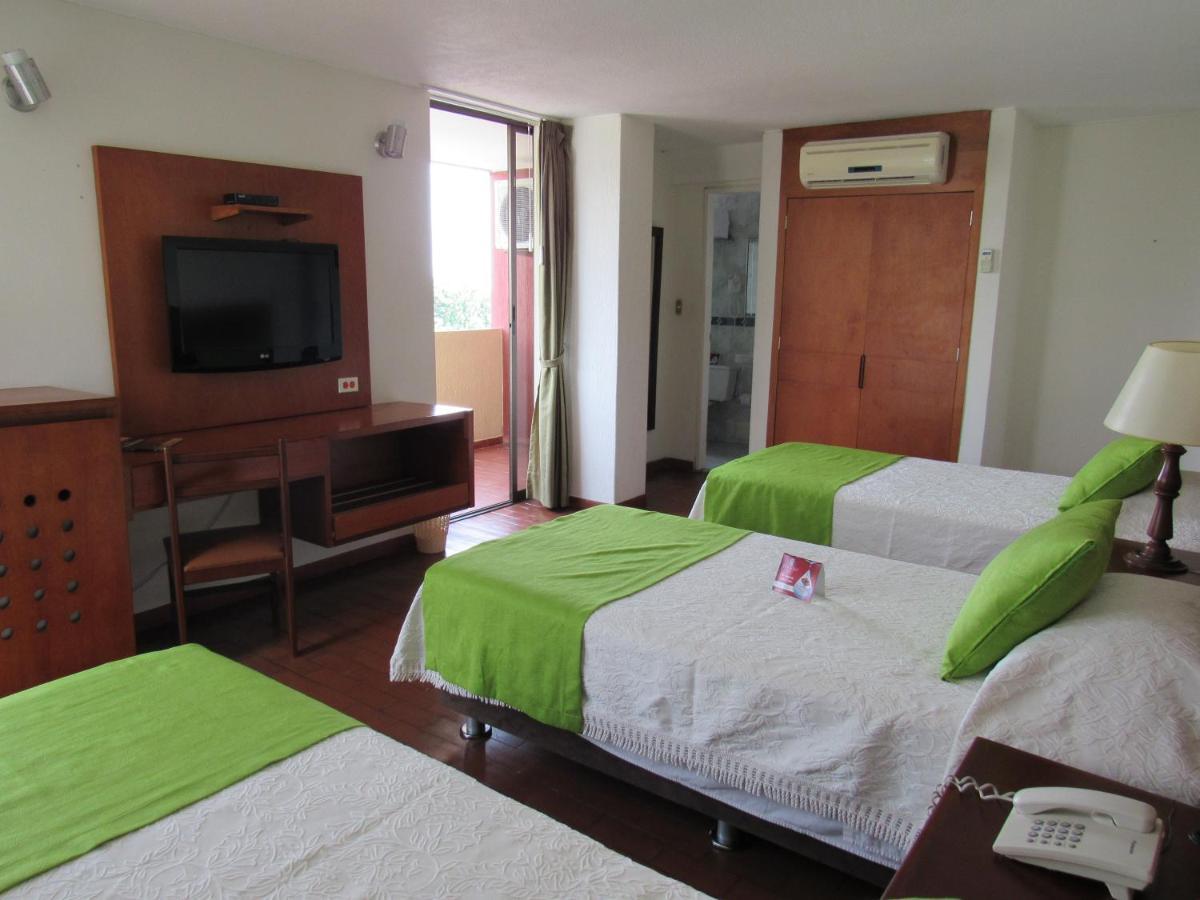 Hotel Don Lolo Villavicencio Bagian luar foto