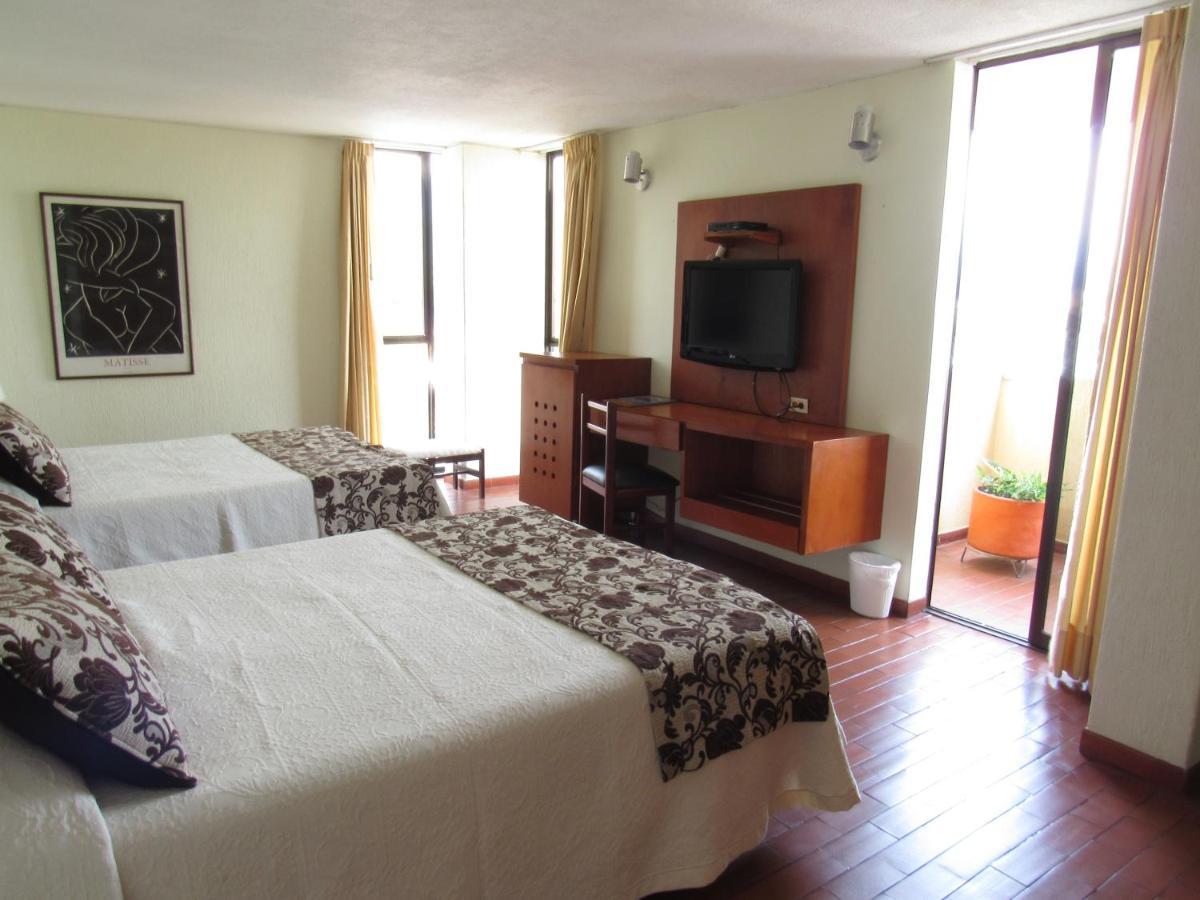 Hotel Don Lolo Villavicencio Bagian luar foto
