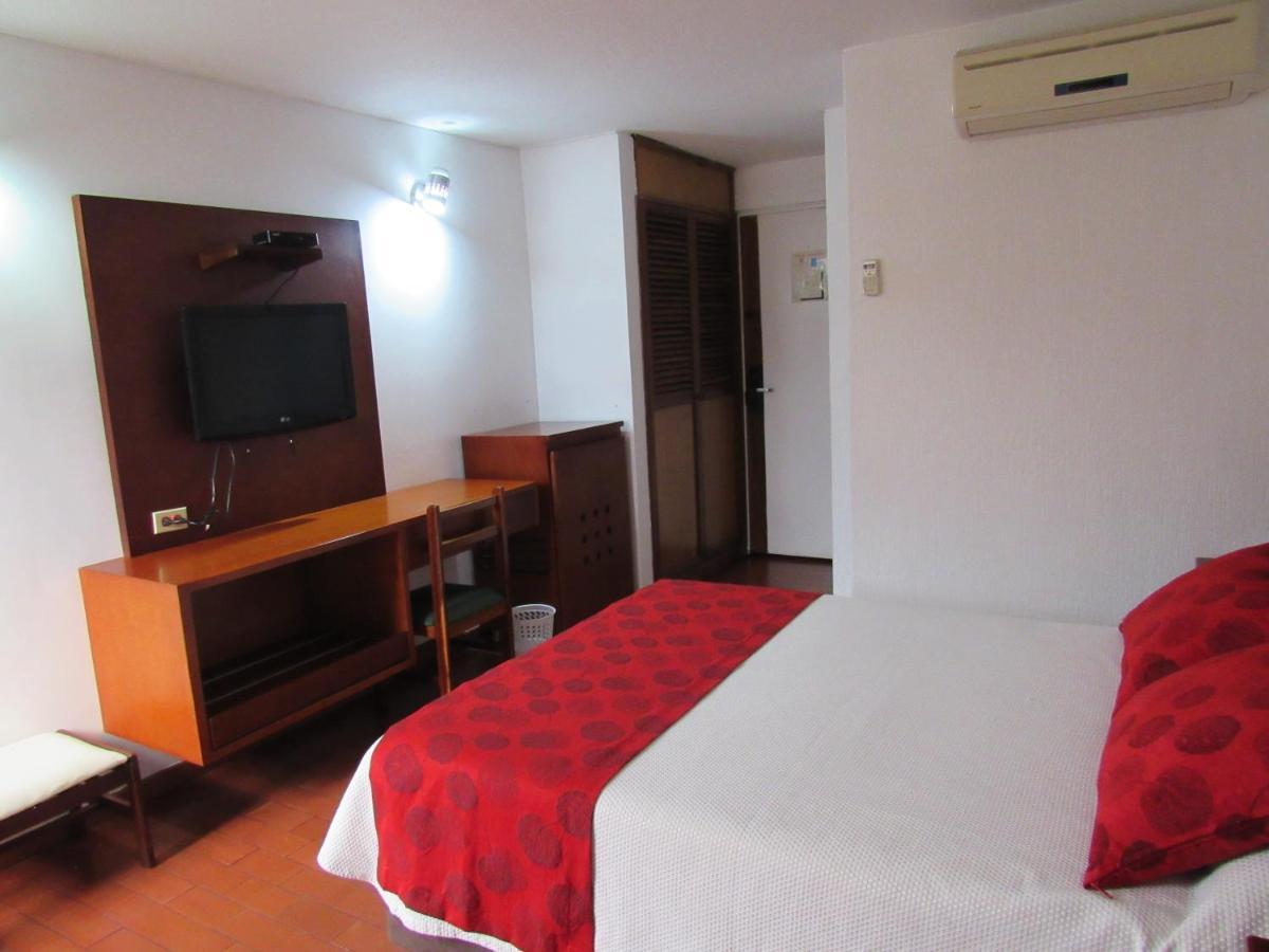 Hotel Don Lolo Villavicencio Bagian luar foto