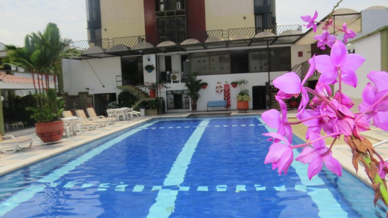 Hotel Don Lolo Villavicencio Bagian luar foto